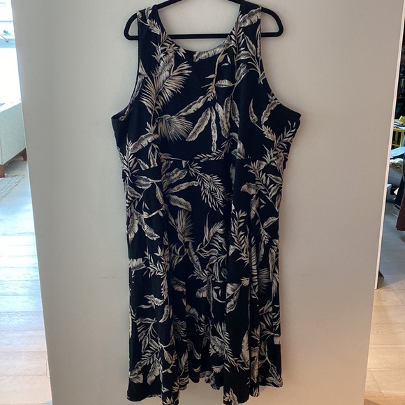 Tropical print cotton summer dress - midi length WITH POCKETS! - Picture 6 of 7